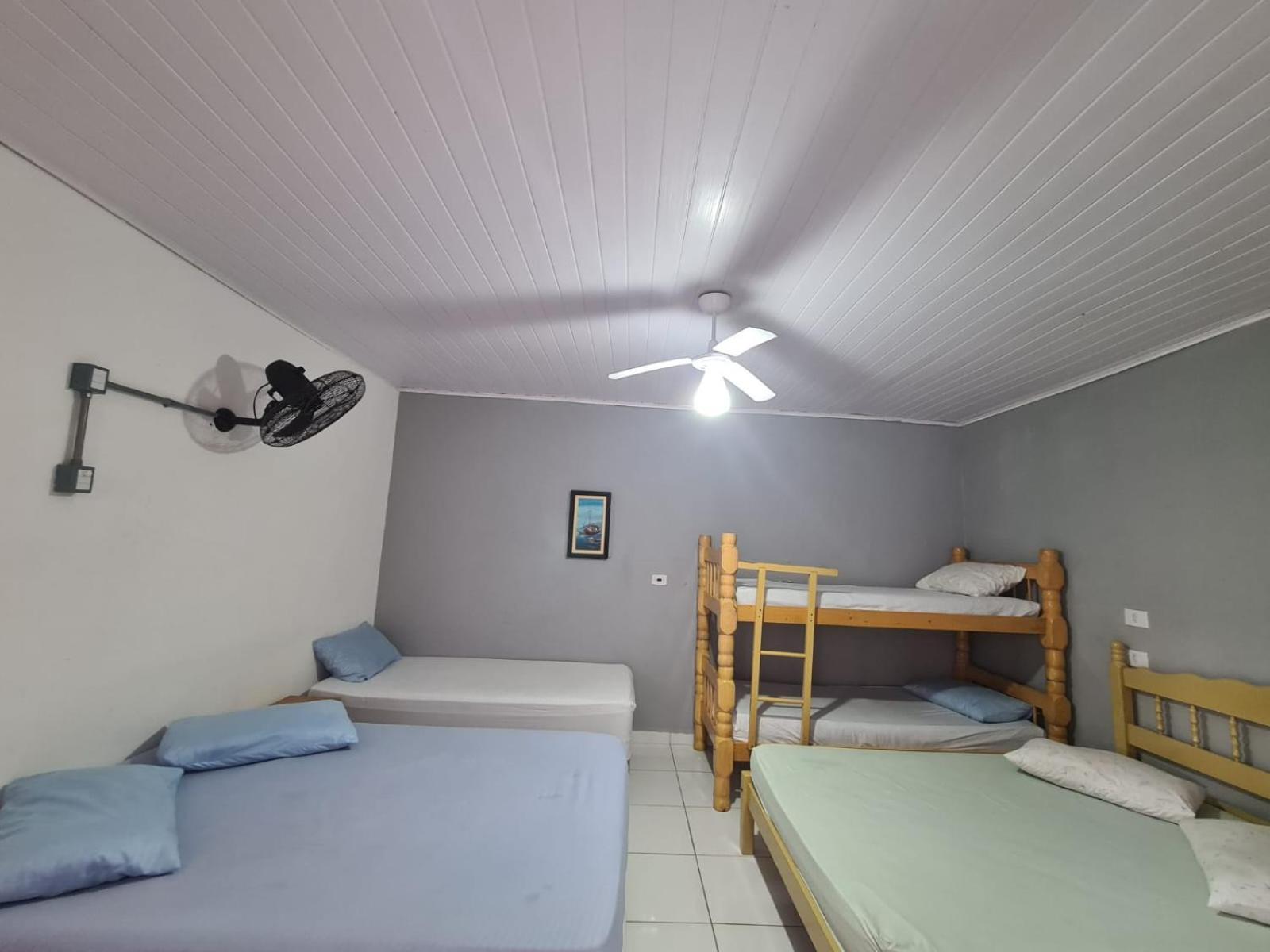 Hostel Praia Centro Итаньяэн Номер фото